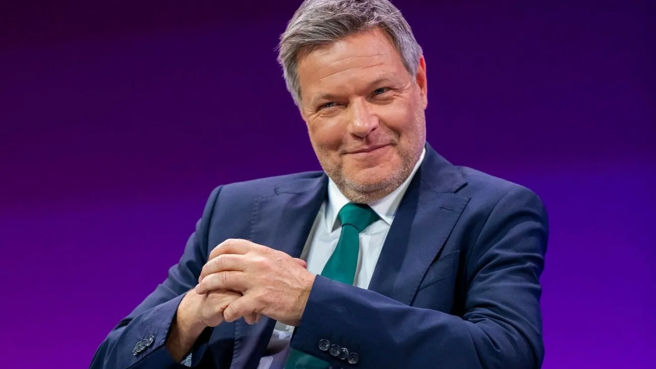 Bundeswirtschaftsminister Robert Habeck (Grüne) lobte besonders das Handwerk als „Integrationsmotor“, der Menschen in den Arbeitsmarkt bringt, übte aber auch Selbstkritik an der amtierenden Regierung in Sachen Bürokratie.